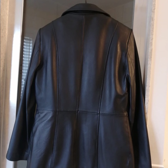 Danier size P ladies jacket - Picture 2 of 2